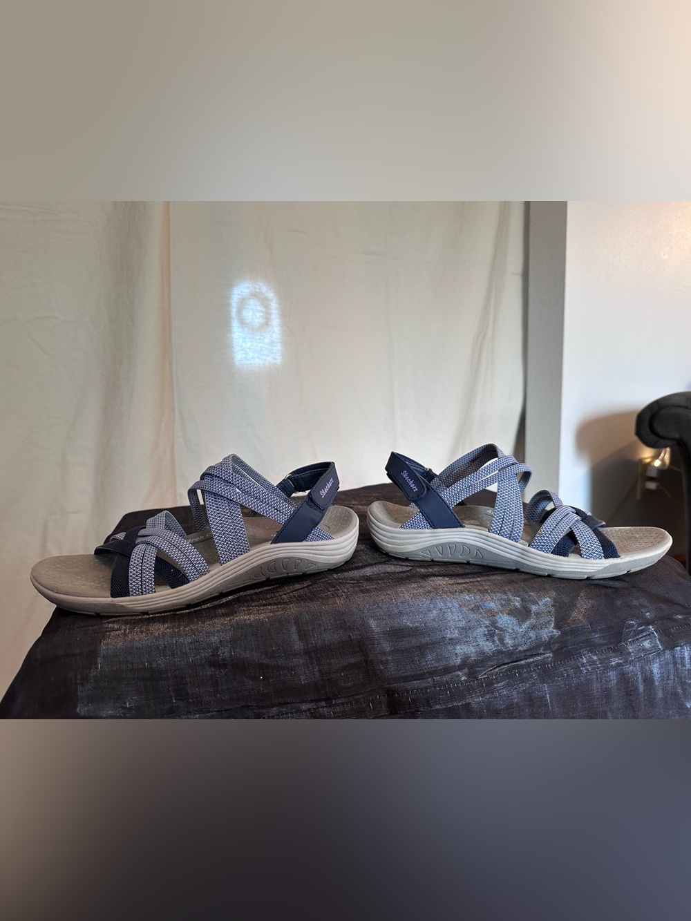 Skechers Navy & Blue Woven Strappy Sandals outdoor lifestyle arch comfort size 8 - Picture 13 of 13